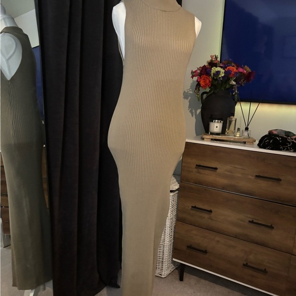 Zara Olive Sweater Dress - NEW!! - Picture 4 of 4